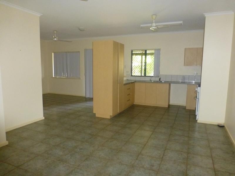 26 McCamey Loop, Baynton WA 6714