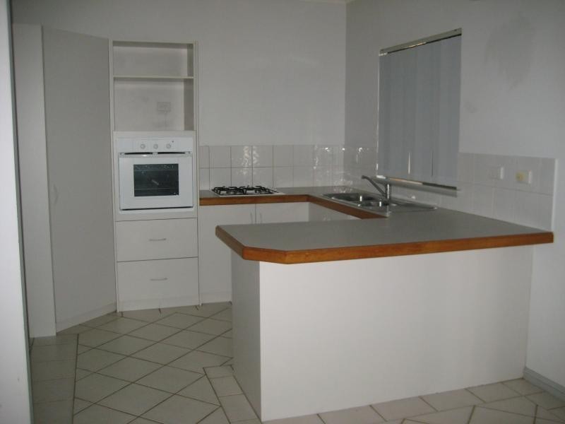 6B Garland Place, Millars Well WA 6714