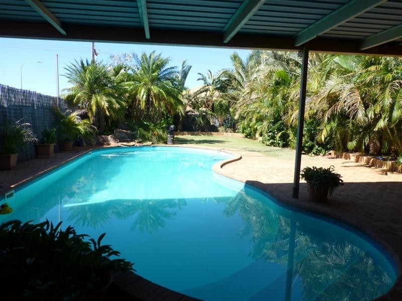 25 Strickland Drive, Millars Well WA 6714