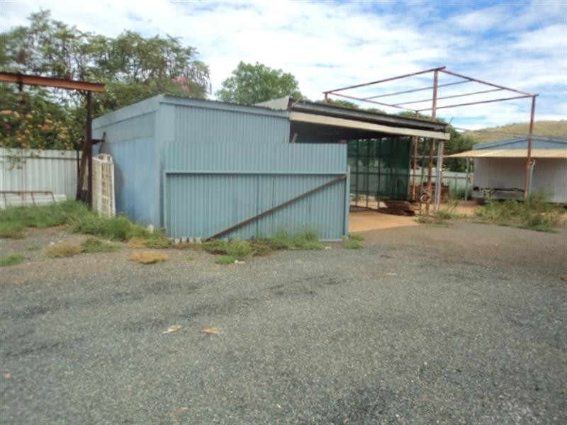 18 Roe Street, Roebourne WA 6718