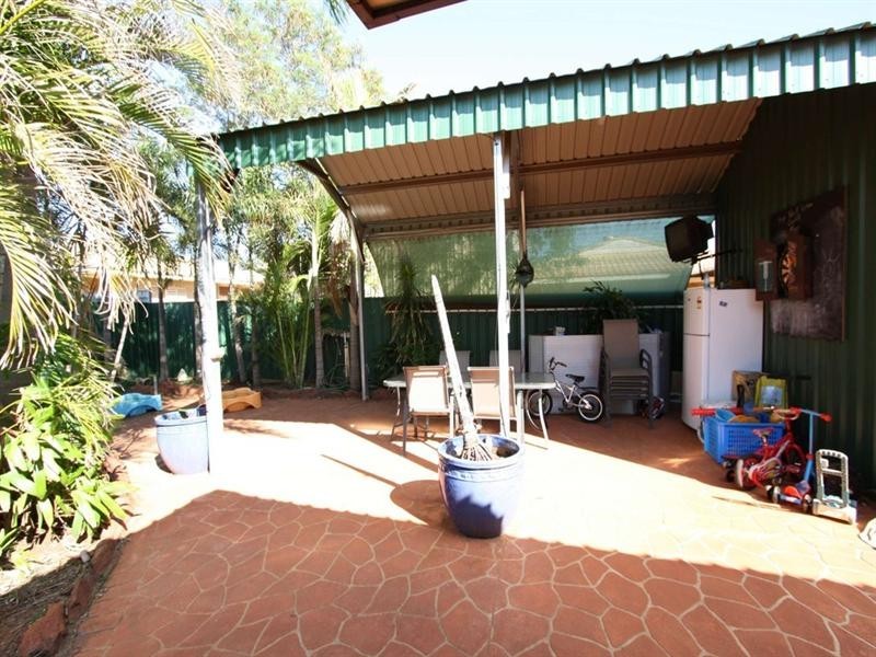 4 Farwig Court, Millars Well WA 6714