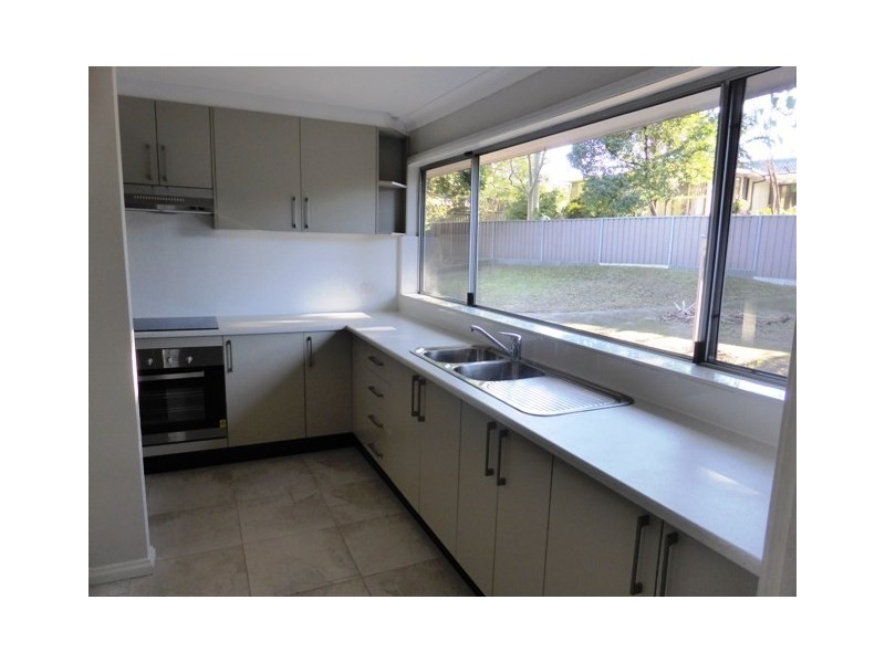 51 Amphitheatre Circuit, Baulkham Hills NSW 2153