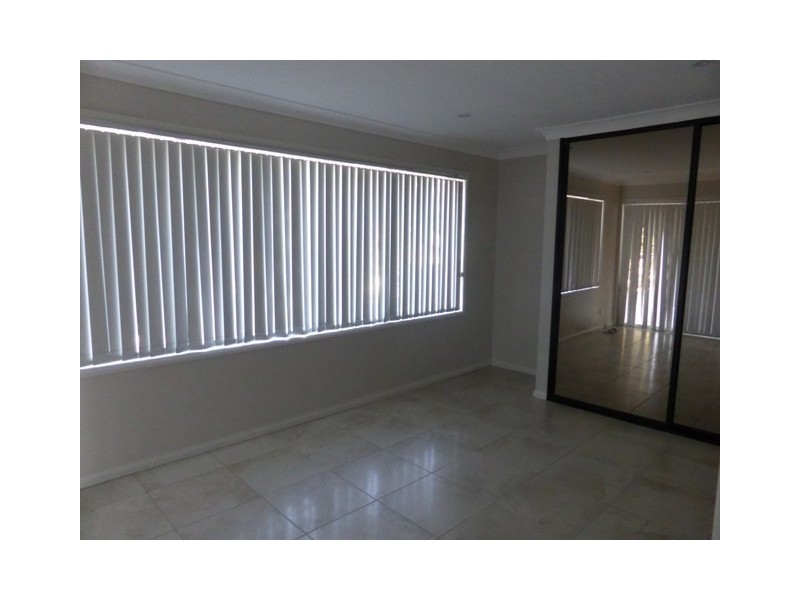 51 Amphitheatre Circuit, Baulkham Hills NSW 2153