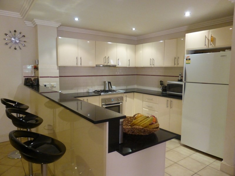 11/15-19 Hume Avenue, Castle Hill NSW 2154