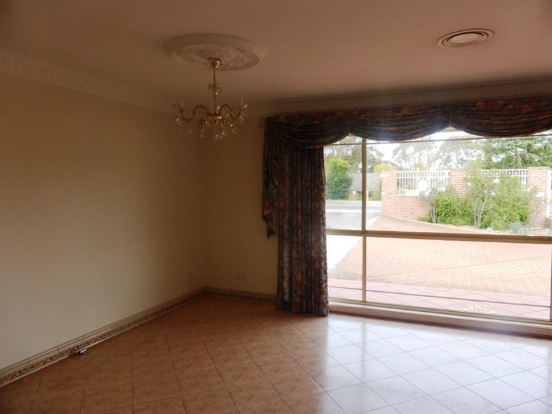 166 Old Northern Road, Castle Hill NSW 2154