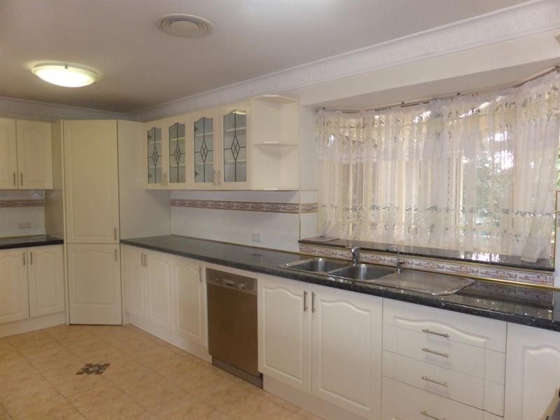 166 Old Northern Road, Castle Hill NSW 2154