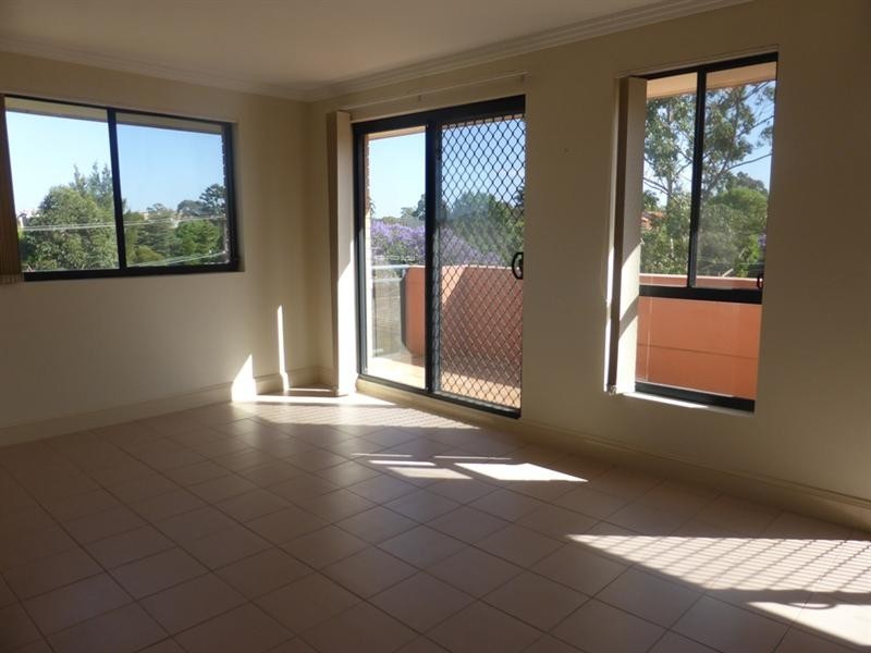 23/15-19 Hume Avenue, Castle Hill NSW 2154