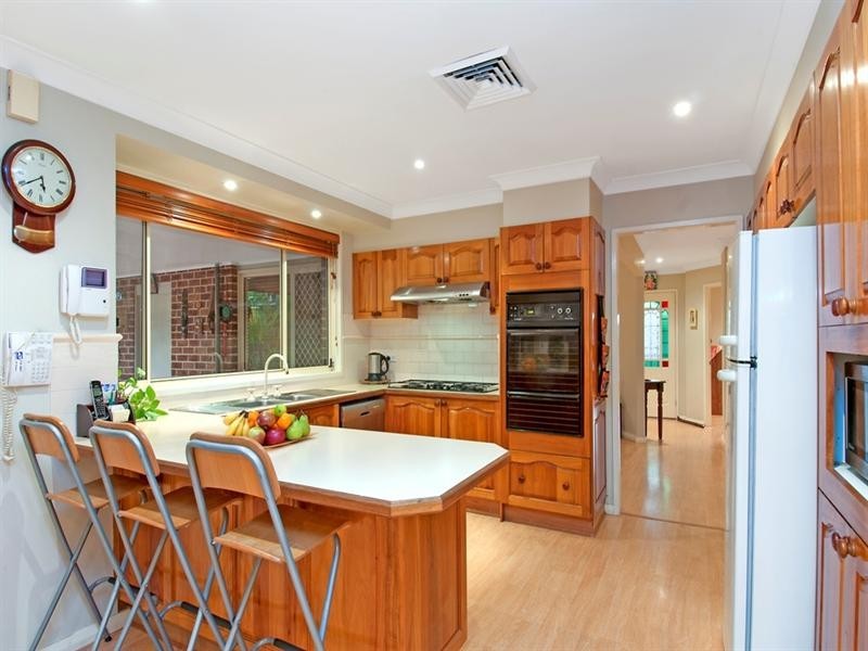 3 Springfield Crescent, Bella Vista NSW 2153