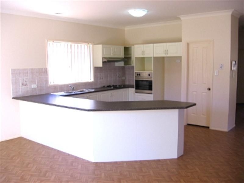 10 Roseberry Road, Kellyville NSW 2155