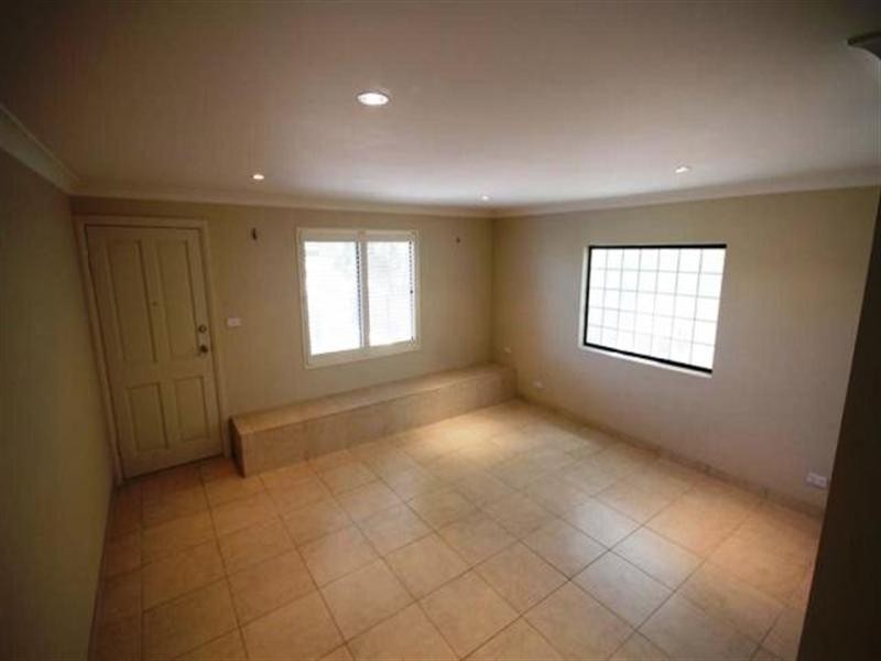 1/9-13 Balmoral Road, Northmead NSW 2152