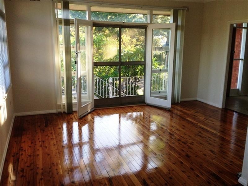 1 Dobson Crescent, Baulkham Hills NSW 2153