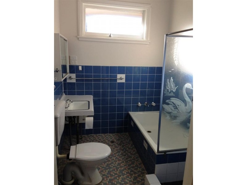 1 Dobson Crescent, Baulkham Hills NSW 2153