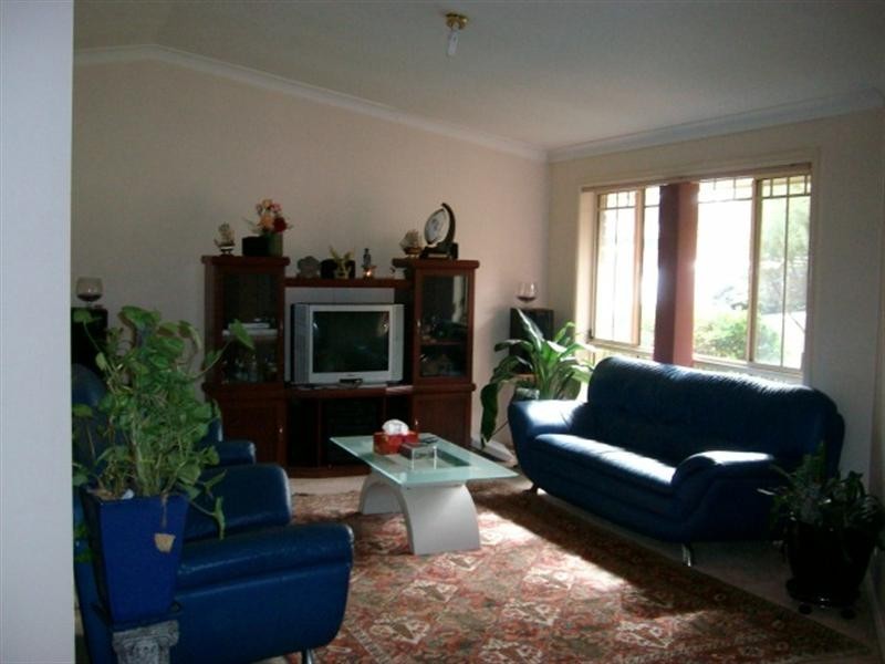 6 Nydeggar Place, Glenwood NSW 2768