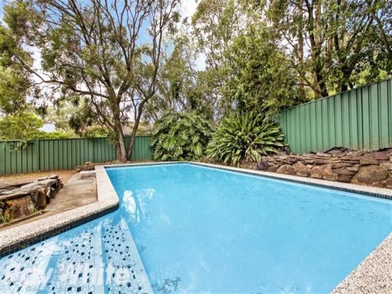 2 Lukes Lane, Baulkham Hills NSW 2153