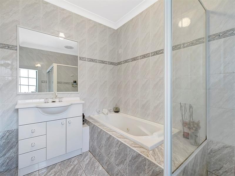 10/11-13 Watkins Road, Baulkham Hills NSW 2153