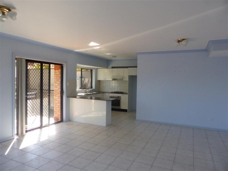 3/1 christopher Street, Baulkham Hills NSW 2153