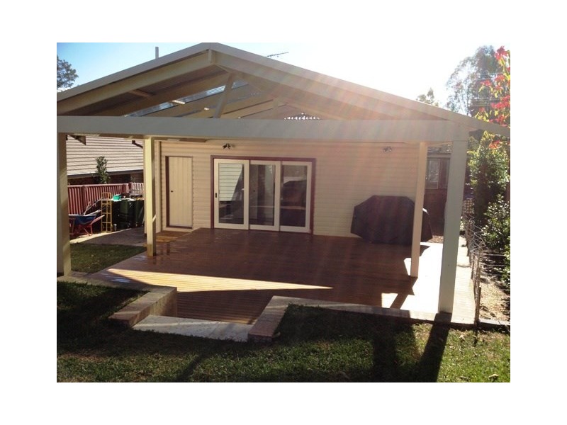 42 Whitehaven Road, Northmead NSW 2152