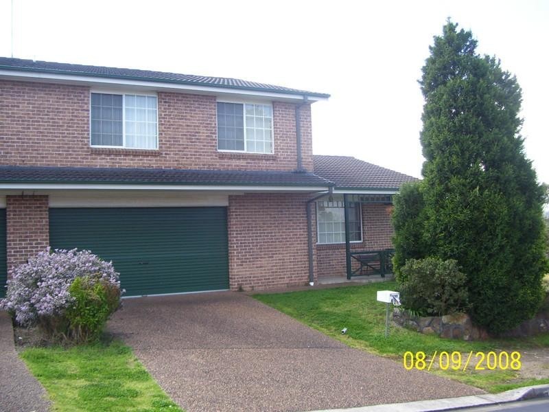 1/1 Beaumaris Avenue, Castle Hill NSW 2154