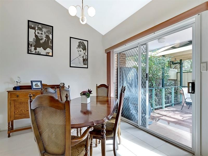 2/22-26 Cecil Avenue, Castle Hill NSW 2154