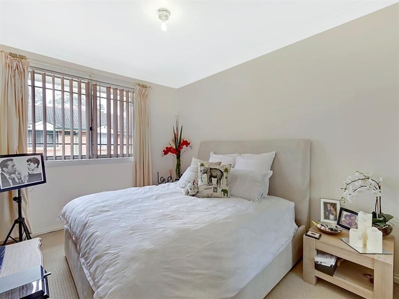 2/22-26 Cecil Avenue, Castle Hill NSW 2154
