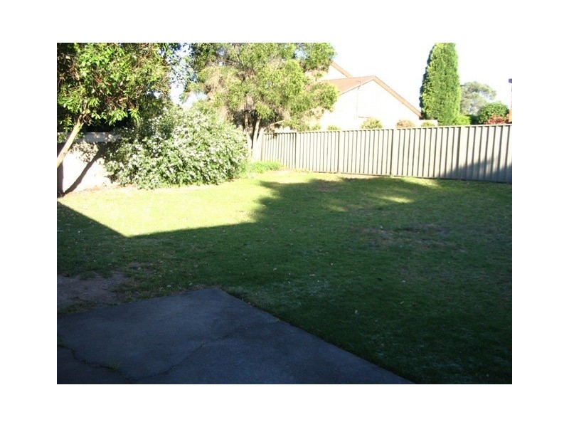 17 George Parade, Baulkham Hills NSW 2153