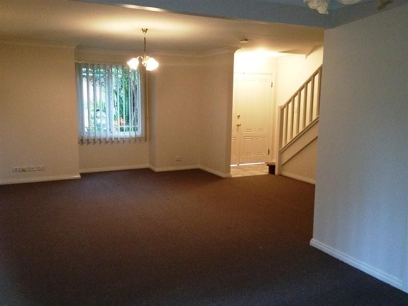 10/28-32 Cecil Avenue, Castle Hill NSW 2154