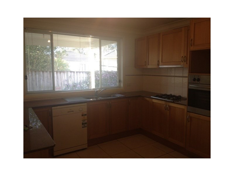 5 Highfield Place, Beaumont Hills NSW 2155