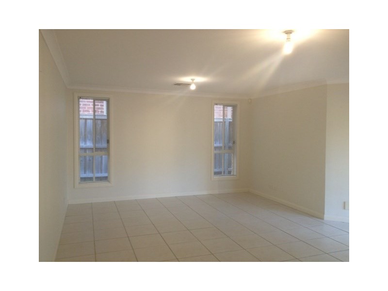 5 Highfield Place, Beaumont Hills NSW 2155