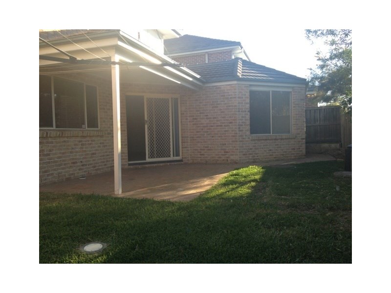 5 Highfield Place, Beaumont Hills NSW 2155