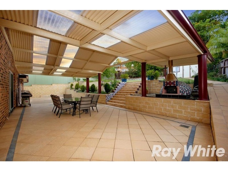15 Winchcombe Place, Castle Hill NSW 2154
