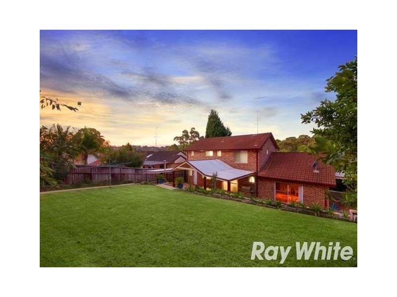 15 Winchcombe Place, Castle Hill NSW 2154