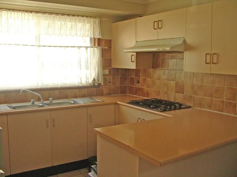 110 Farnham Road, Quakers Hill NSW 2763