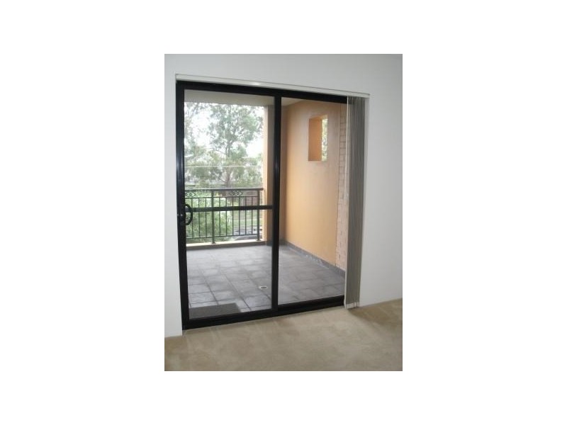 4/30-34 Redbank Road, Northmead NSW 2152