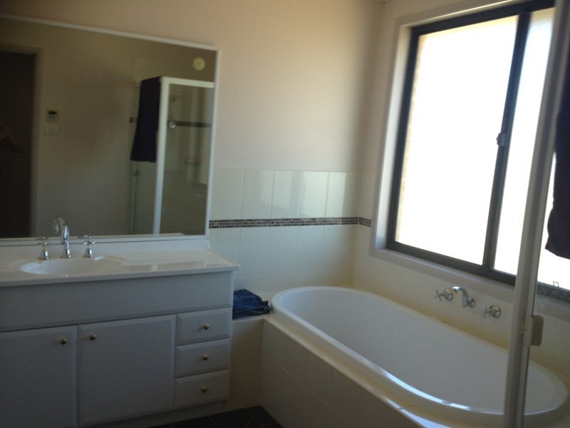 4 Hazelton Avenue, Kellyville Ridge NSW 2155