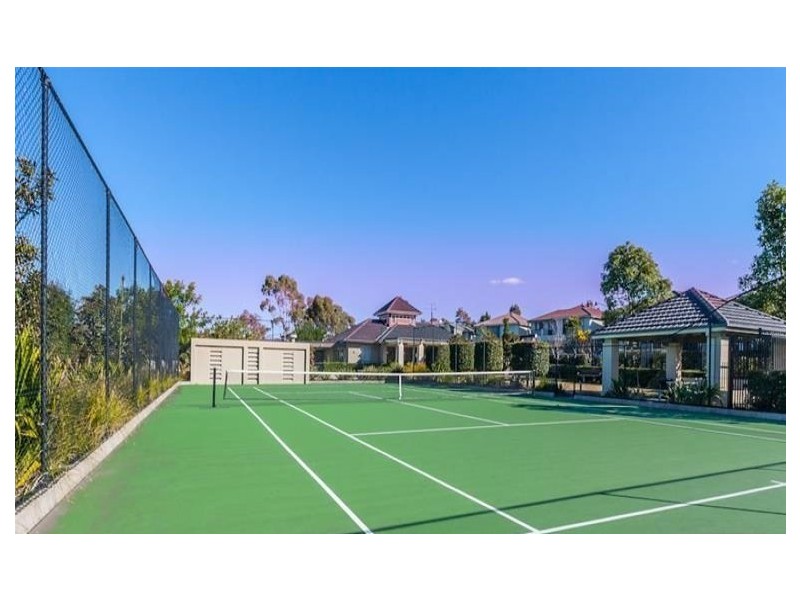 4 Rushden Way, Stanhope Gardens NSW 2768