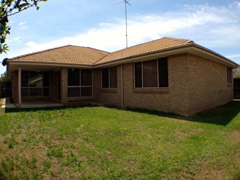 4 Yellowgum Avenue, Rouse Hill NSW 2155