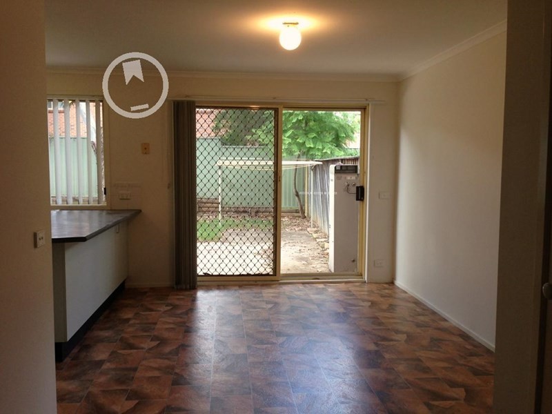 3/8 Hillcrest Road, Quakers Hill NSW 2763