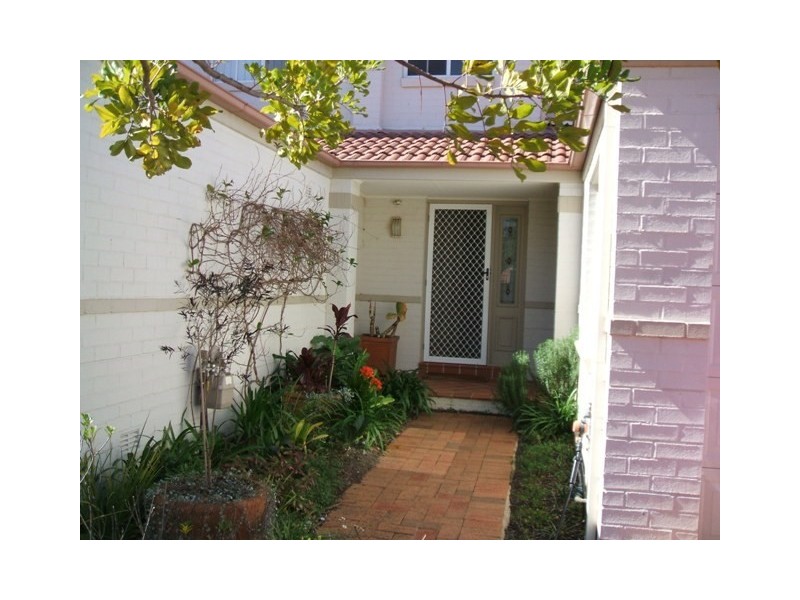 15/17 Conie Avenue, Baulkham Hills NSW 2153