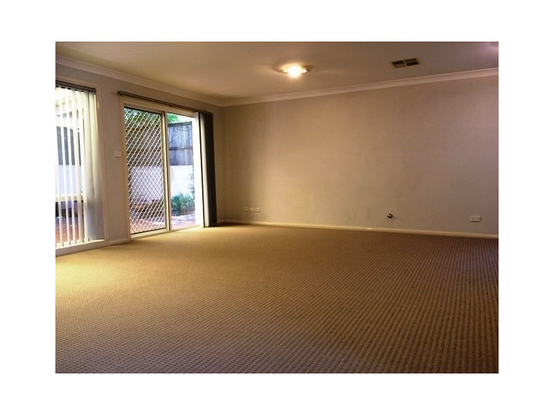 15/17 Conie Avenue, Baulkham Hills NSW 2153