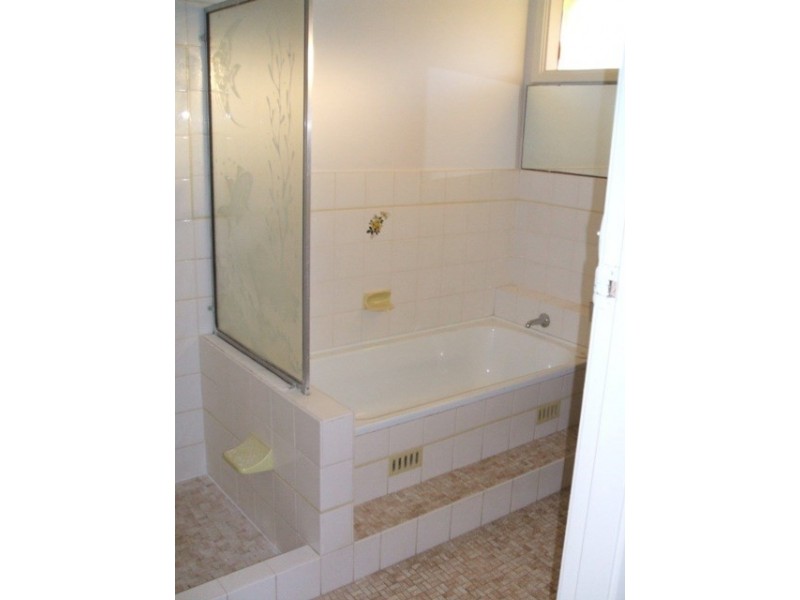 5 Churchill Drive, Winston Hills NSW 2153