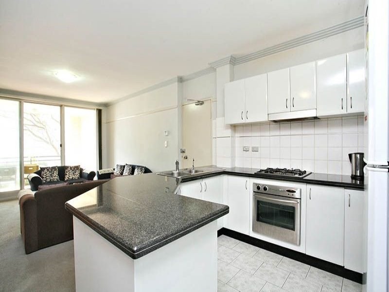 29/392-402 Windsor Road, Baulkham Hills NSW 2153