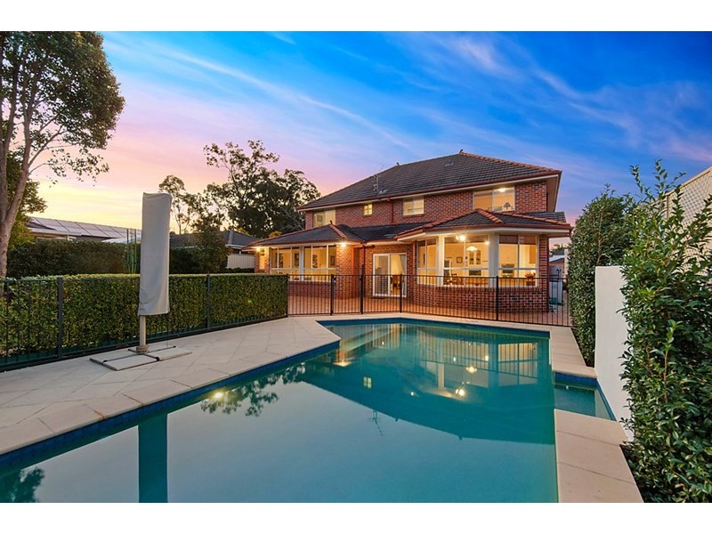 9 Hamilton Way, Beaumont Hills NSW 2155