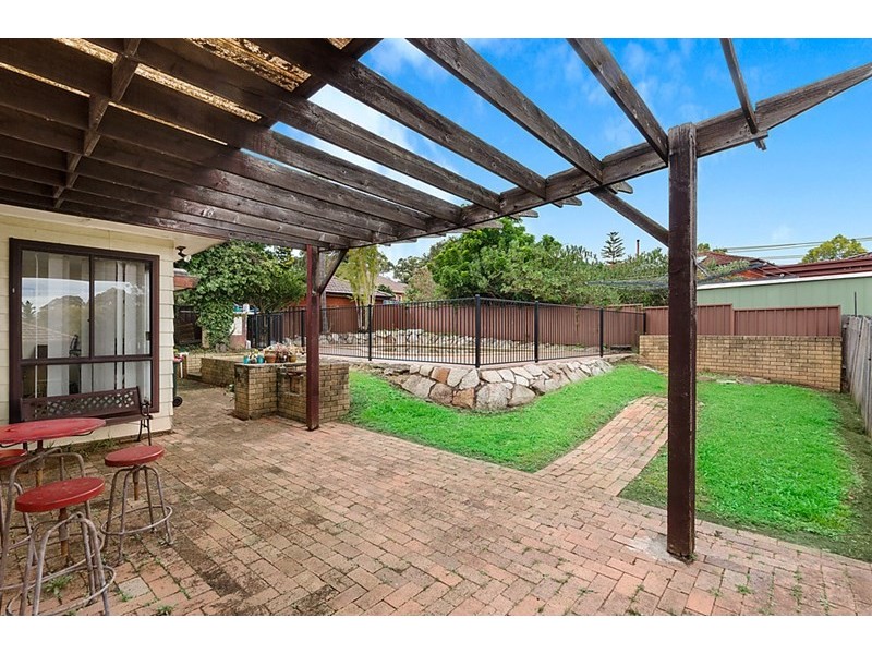 9 Gregory Avenue, Baulkham Hills NSW 2153