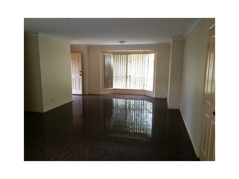 1/2 Orange Grove, Castle Hill NSW 2154