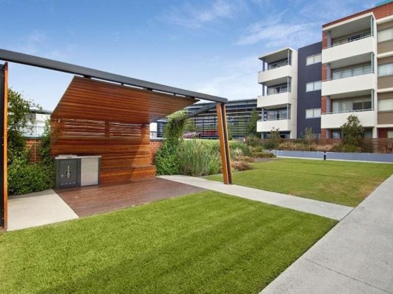 306/72 Civic Way, Rouse Hill NSW 2155