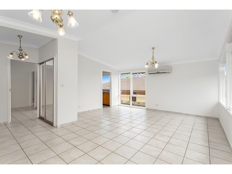 26 Tarana Crescent, Baulkham Hills NSW 2153