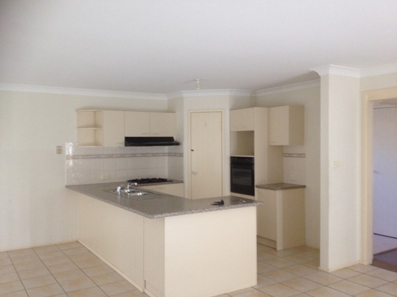 16 Ipswich Avenue, Glenwood NSW 2768