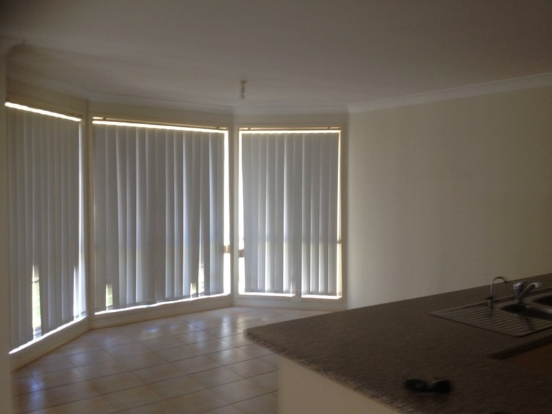 16 Ipswich Avenue, Glenwood NSW 2768