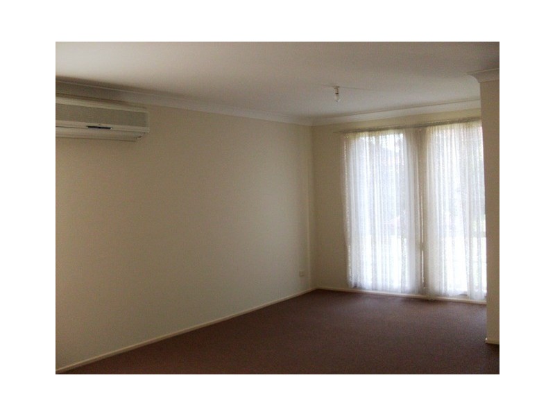 16 Ipswich Avenue, Glenwood NSW 2768