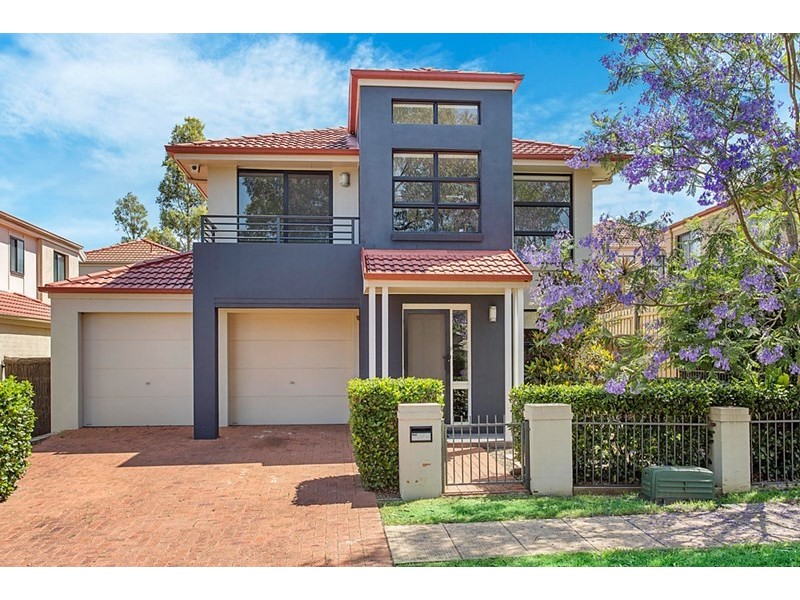 8 Helston Street, Stanhope Gardens NSW 2768